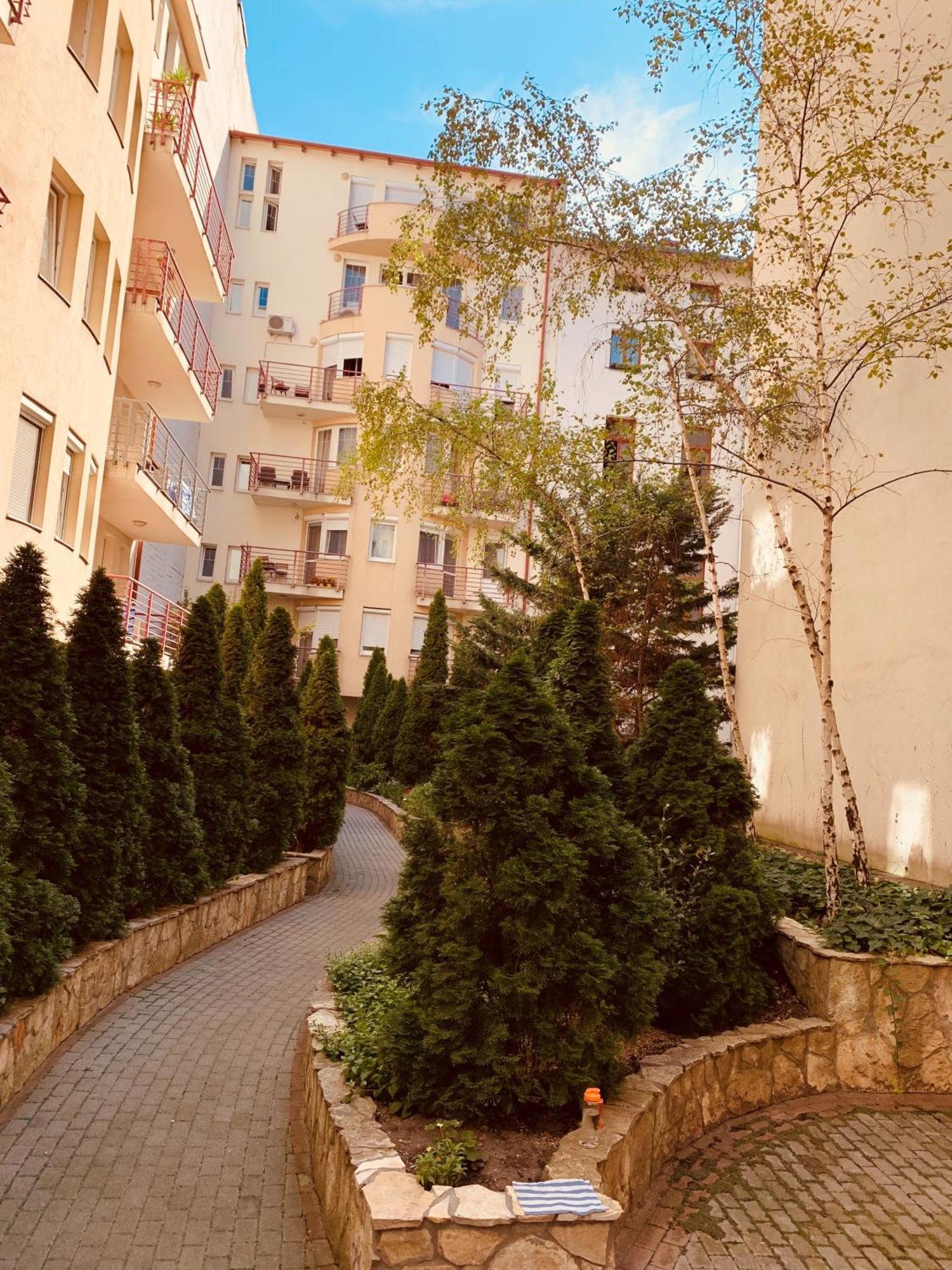 Peony Kaldy Apartman Free Garage Under The House Будапеща Екстериор снимка